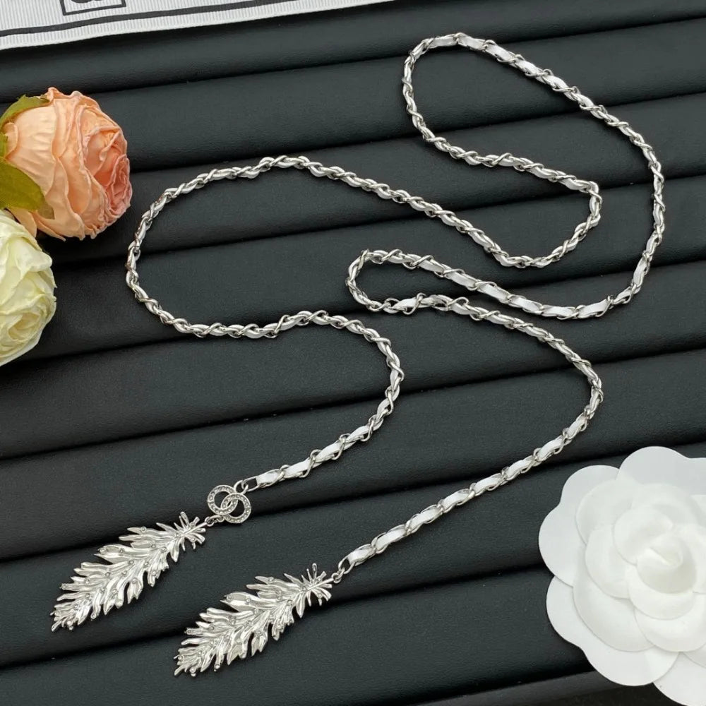 Pet And Lifestyle Depot Feather Elegant Necklace For Women